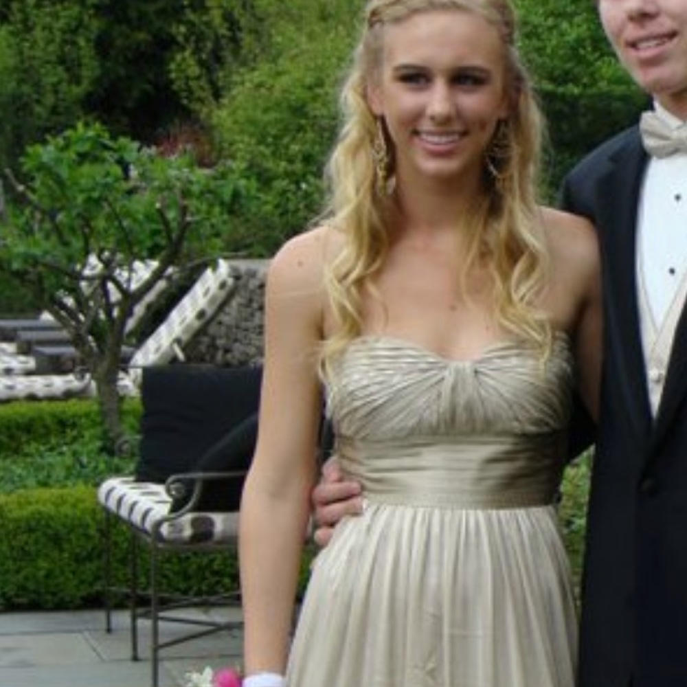 Prom Dress - Picture 5 of 6